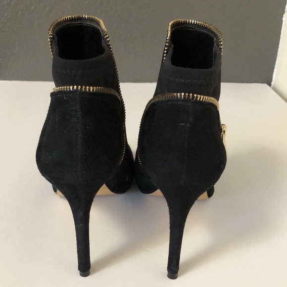 Ann Taylor Booties Size 8 - Picture 4 of 7